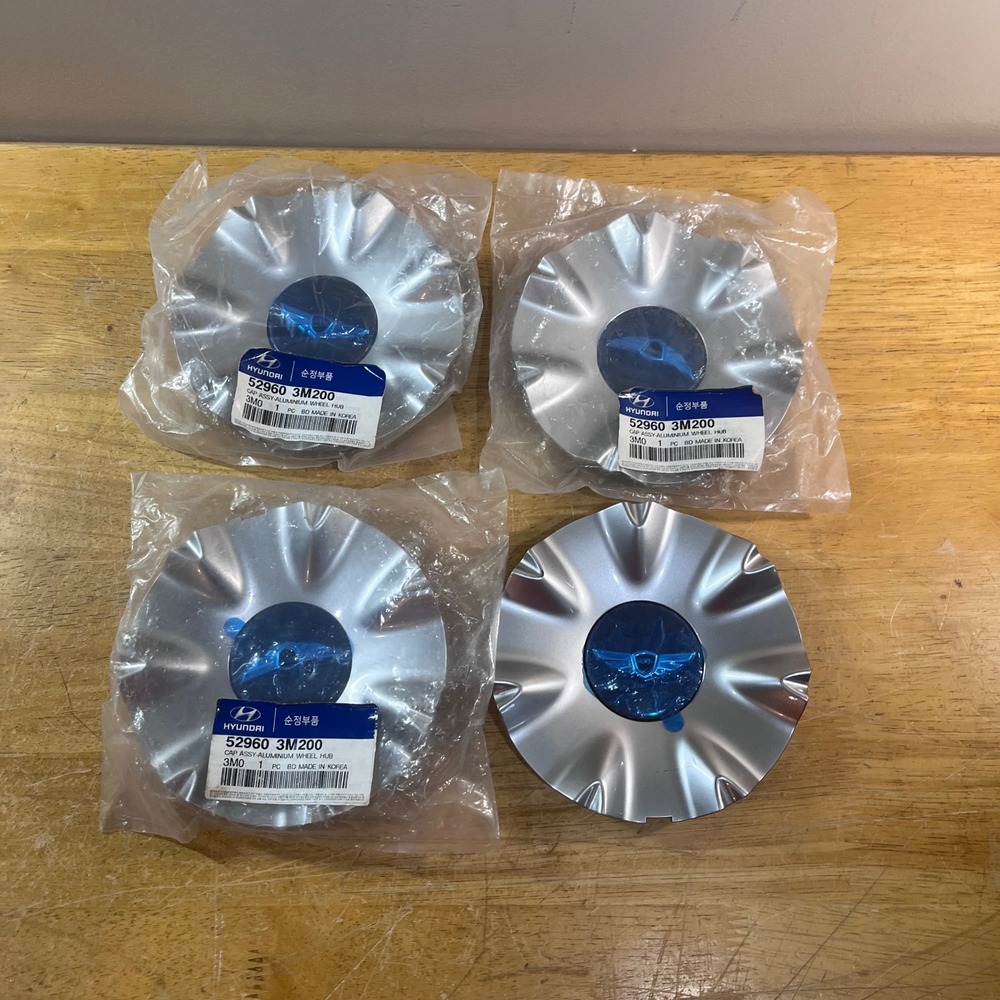 Hyundai Genesis Wheel Hub Center Caps Set of 4 Silver OEM 52960 3M200 New